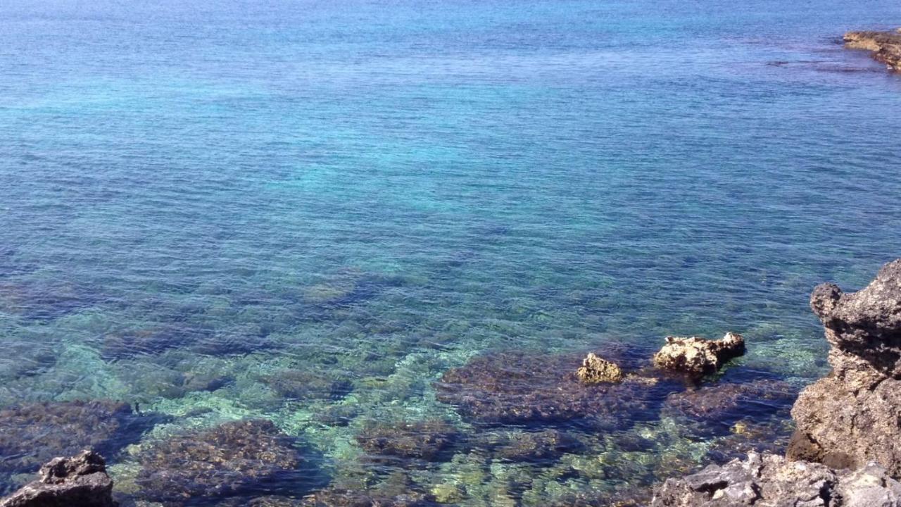 Villetta Frontemare Alliste Exterior photo